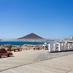 Home2book Sea Front Duplex * Ελ Μέντανο