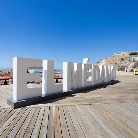 Home2book Sea Front Duplex Apartament